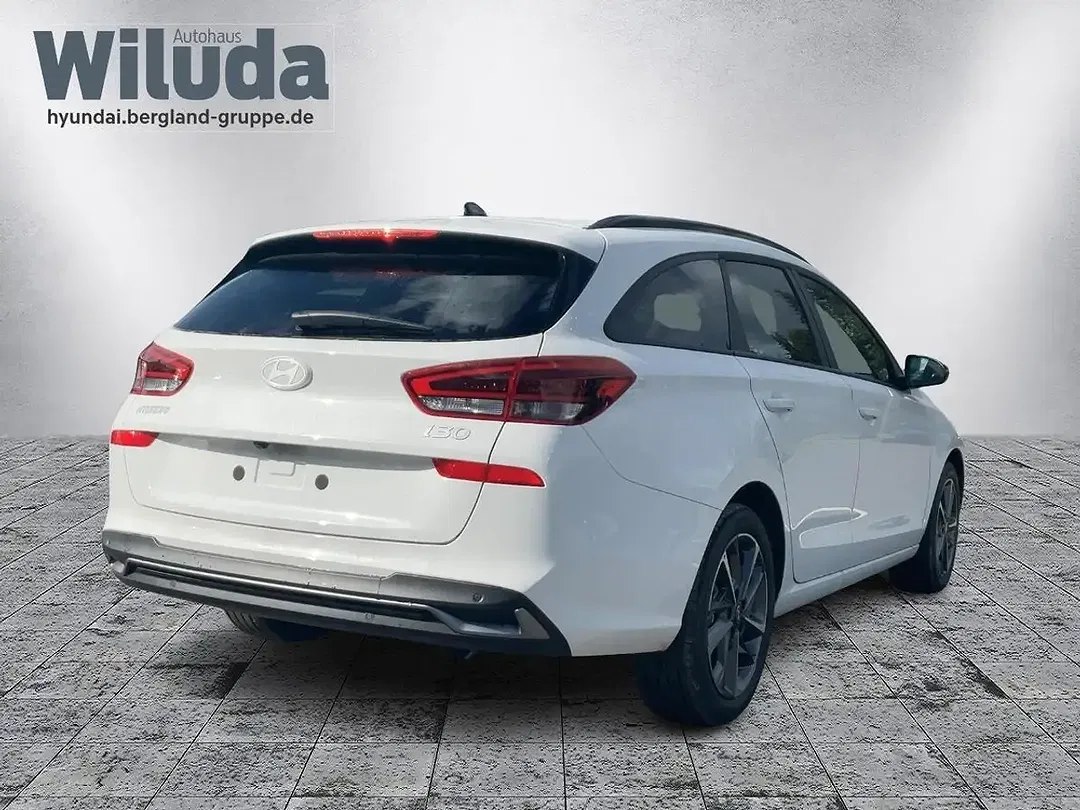 Hyundai i30 - Thumbnail 4