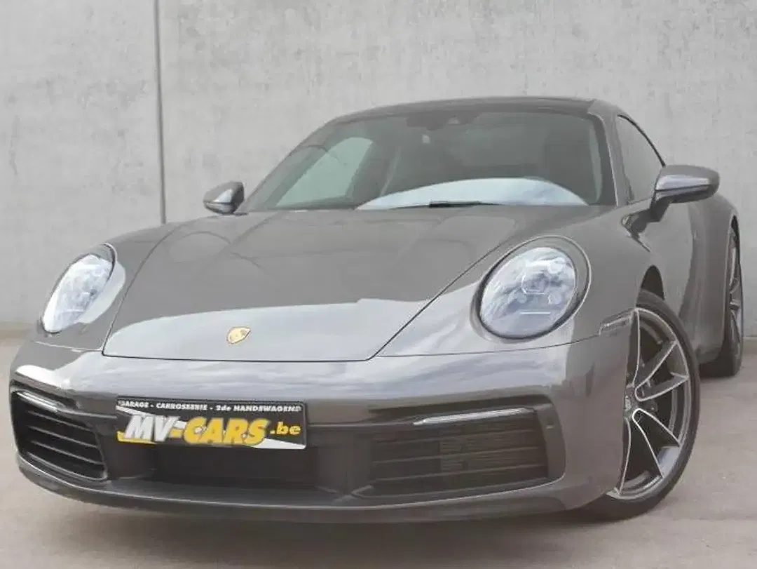 Porsche 992 Carrera 4 Coupe
