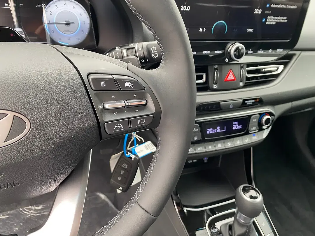 Hyundai i30 - Thumbnail 21