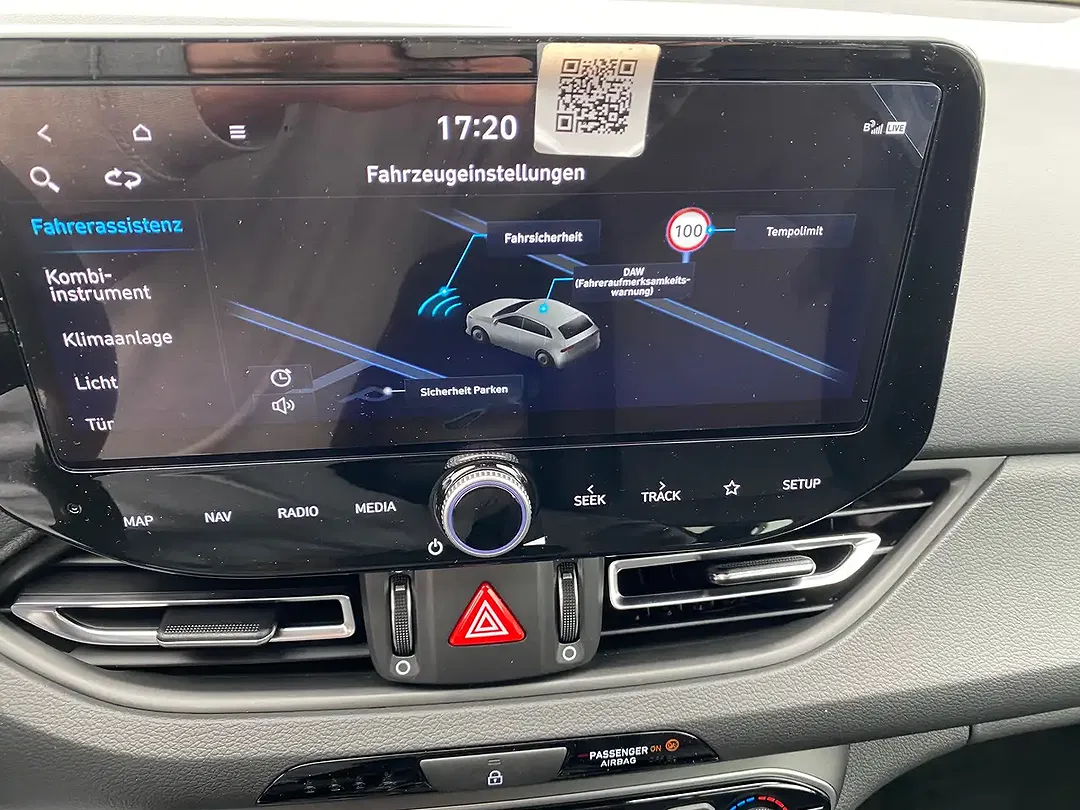 Hyundai i30 - Thumbnail 26