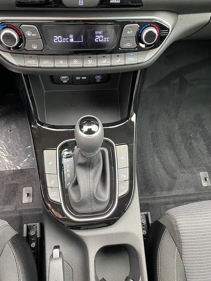 Hyundai i30 - Thumbnail 33