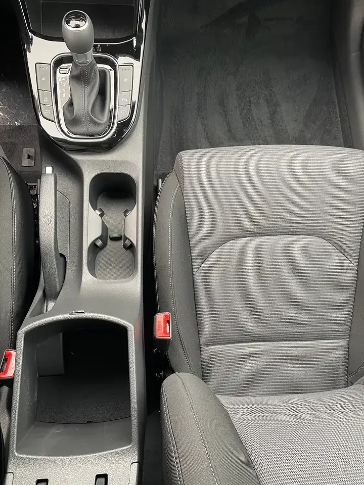 Hyundai i30 - Thumbnail 35