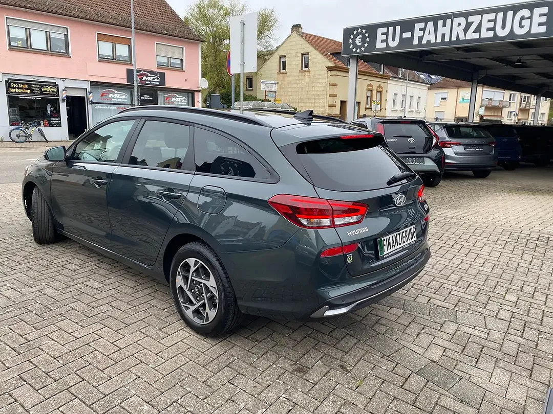 Hyundai i30 - Thumbnail 5