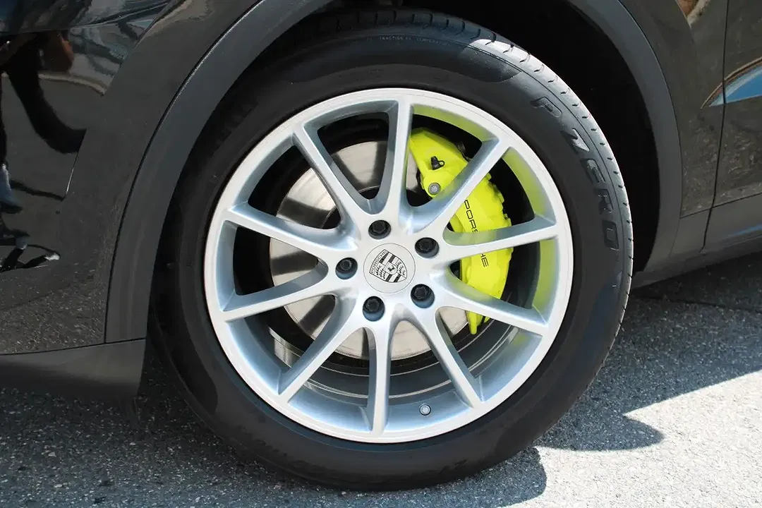 Porsche Cayenne - Thumbnail 12