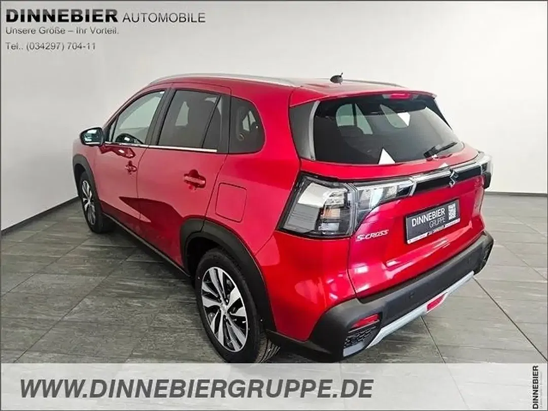 Suzuki S-Cross - Thumbnail 3