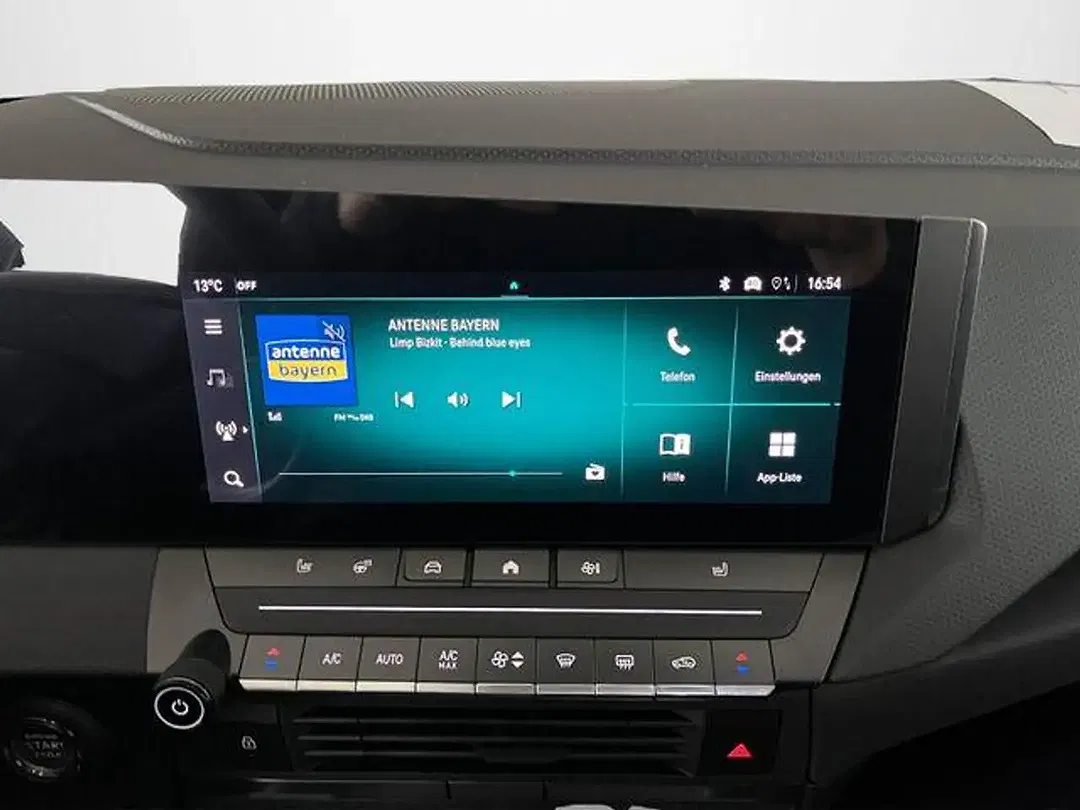 Opel Astra - Thumbnail 8