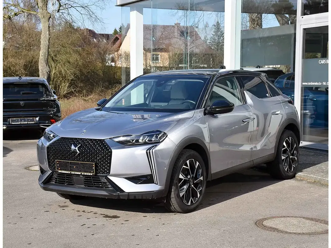DS Automobiles DS 3 - Thumbnail 2