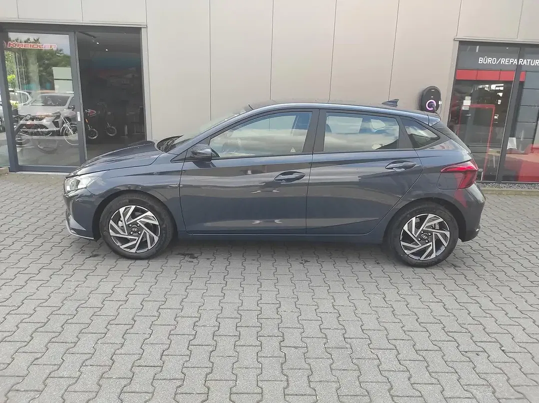 Hyundai i20 - Thumbnail 7