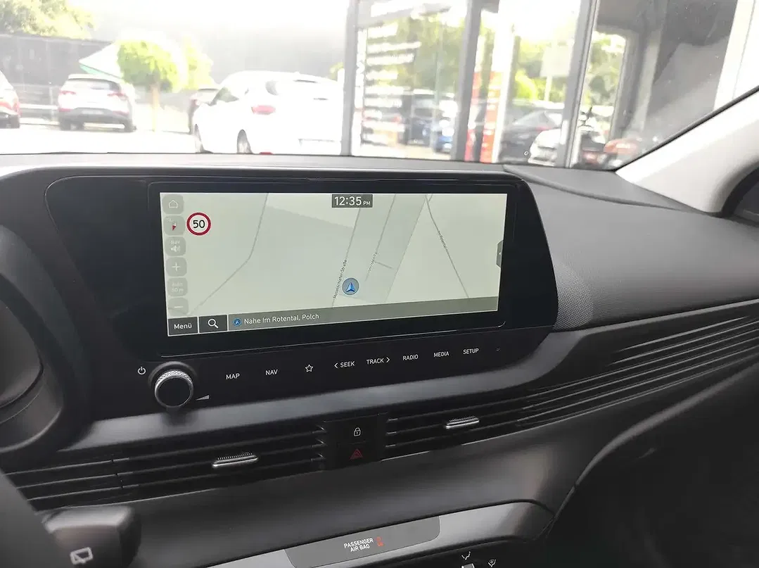 Hyundai i20 - Thumbnail 9