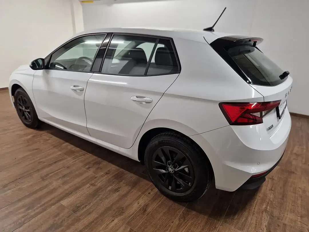 Skoda Fabia - Thumbnail 8