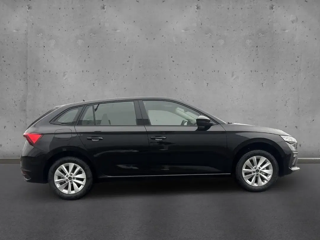 Skoda Scala - Thumbnail 5