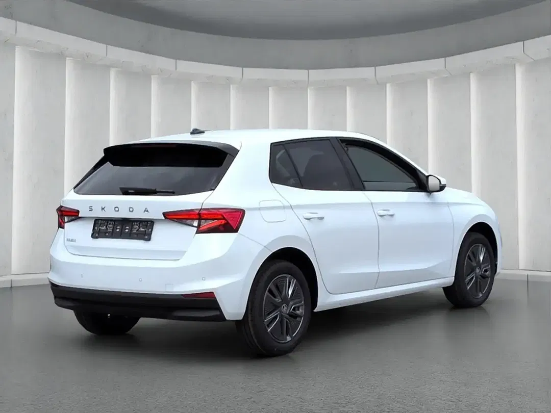 Skoda Fabia - Thumbnail 3