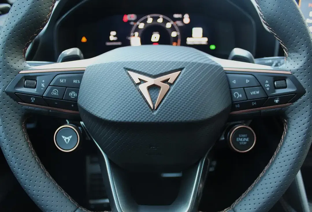CUPRA Leon - Thumbnail 12