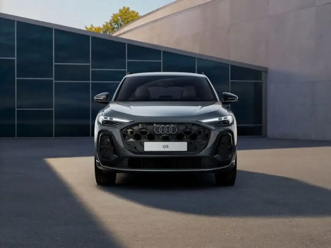 Audi Q5 - Thumbnail 3