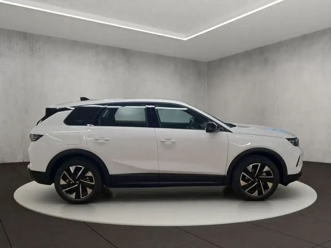 Opel Grandland - Thumbnail 6
