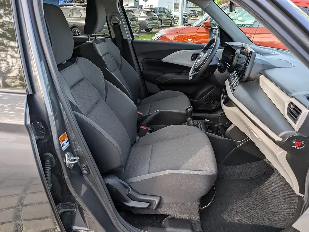 Suzuki Swift - Thumbnail 20