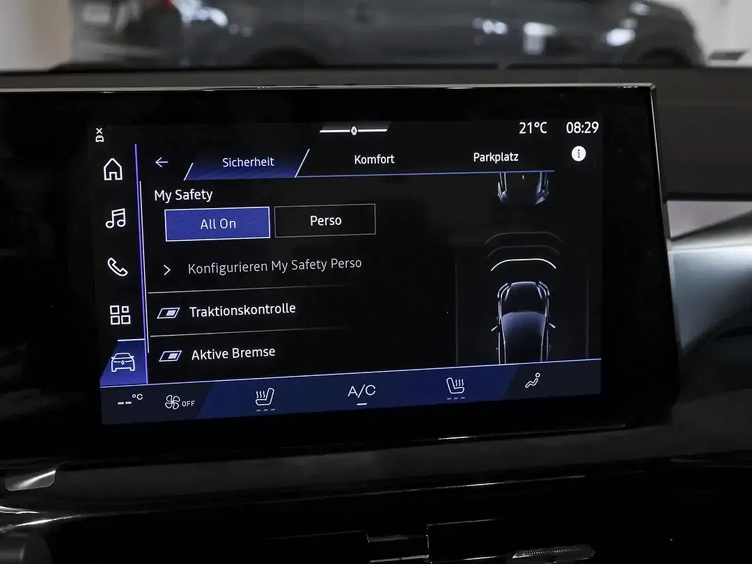 Renault Clio - Thumbnail 15
