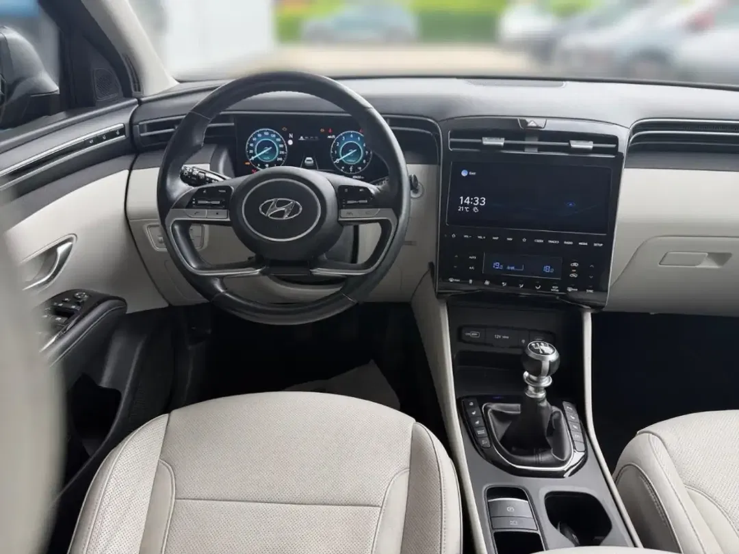 Hyundai TUCSON - Thumbnail 9