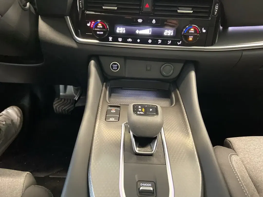 Nissan Qashqai - Thumbnail 9