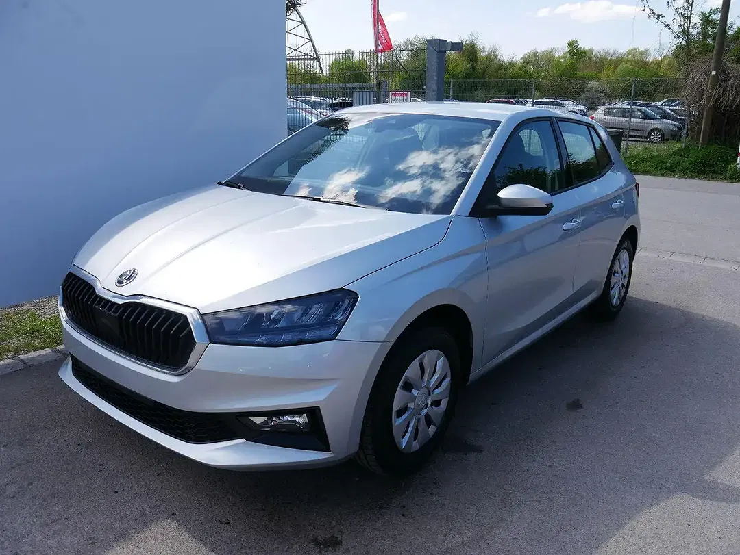 Skoda Fabia - Thumbnail 2