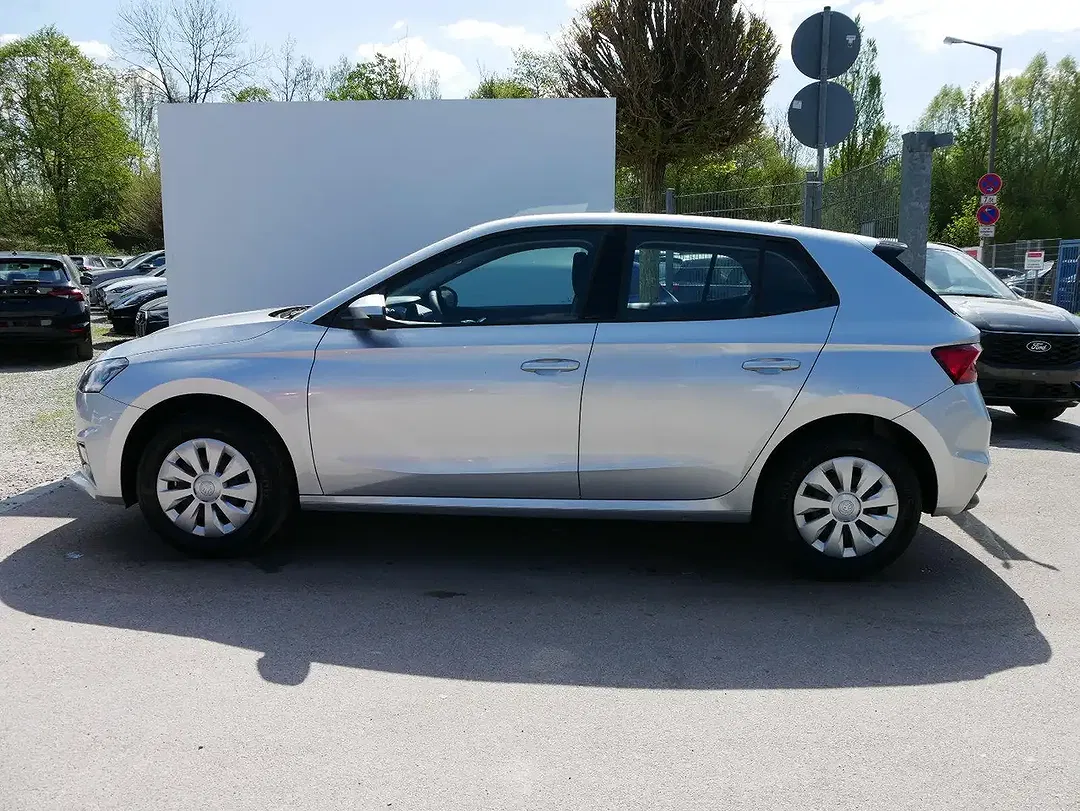 Skoda Fabia - Thumbnail 5