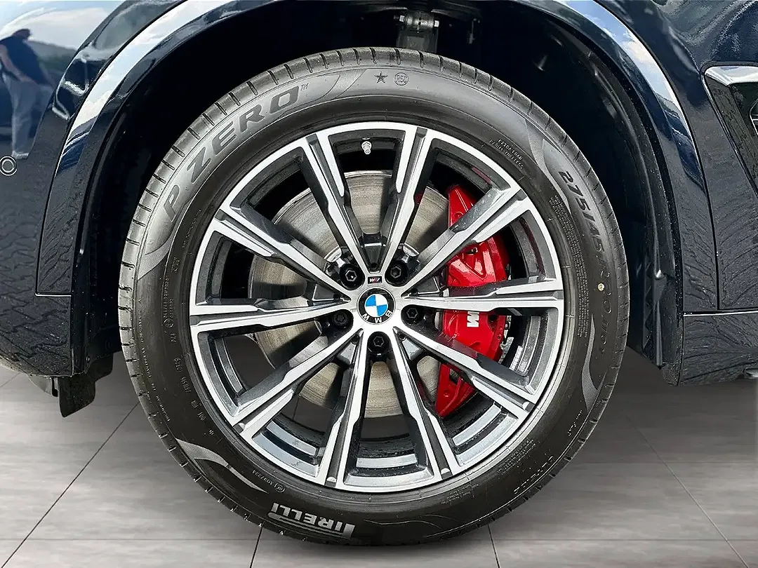 BMW X5 - Thumbnail 6