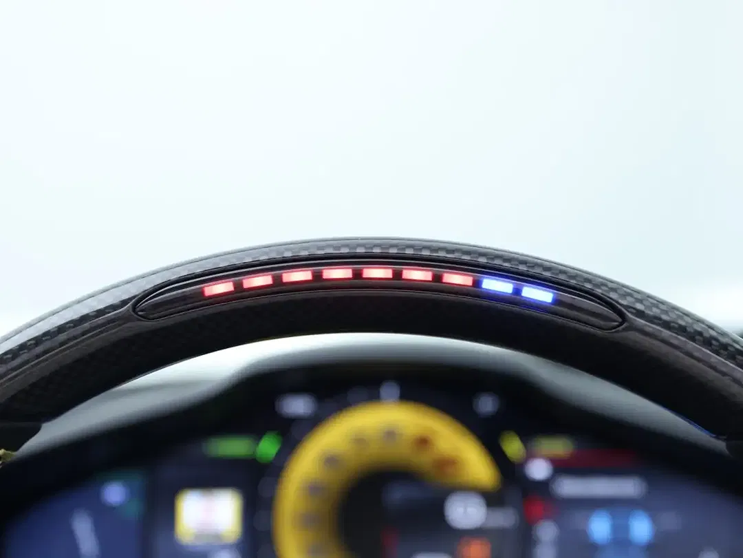 Ferrari 296 GTS - Thumbnail 15