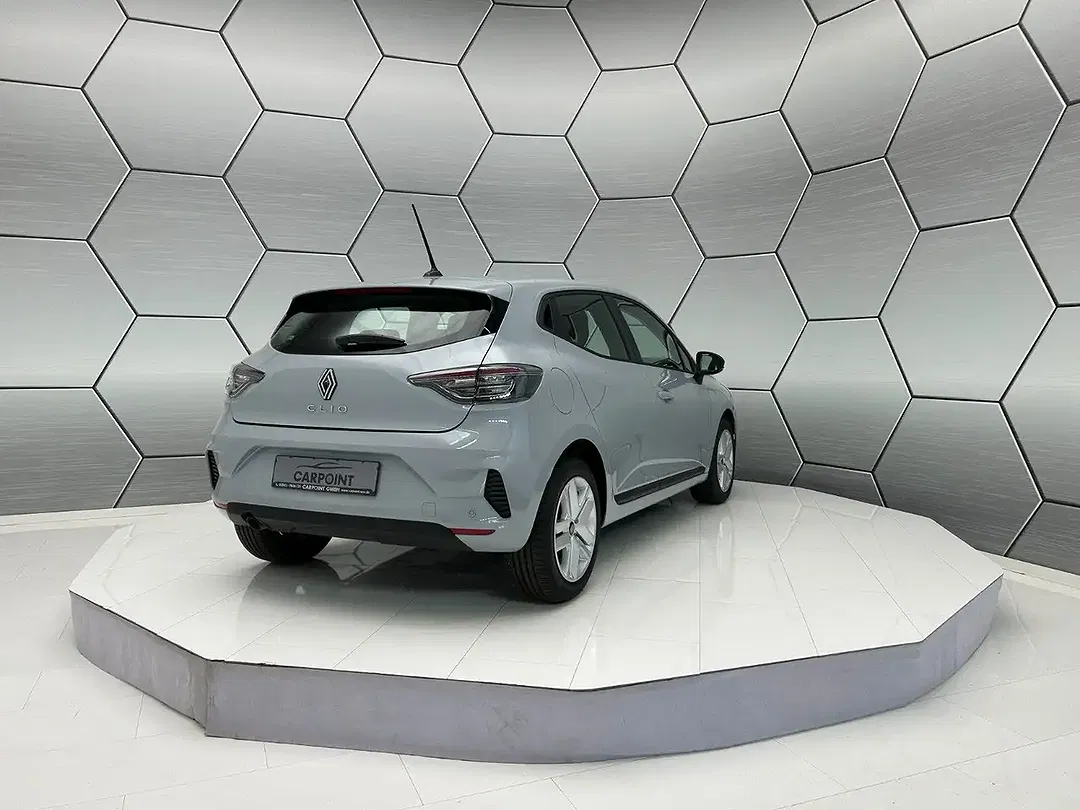 Renault Clio - Thumbnail 6