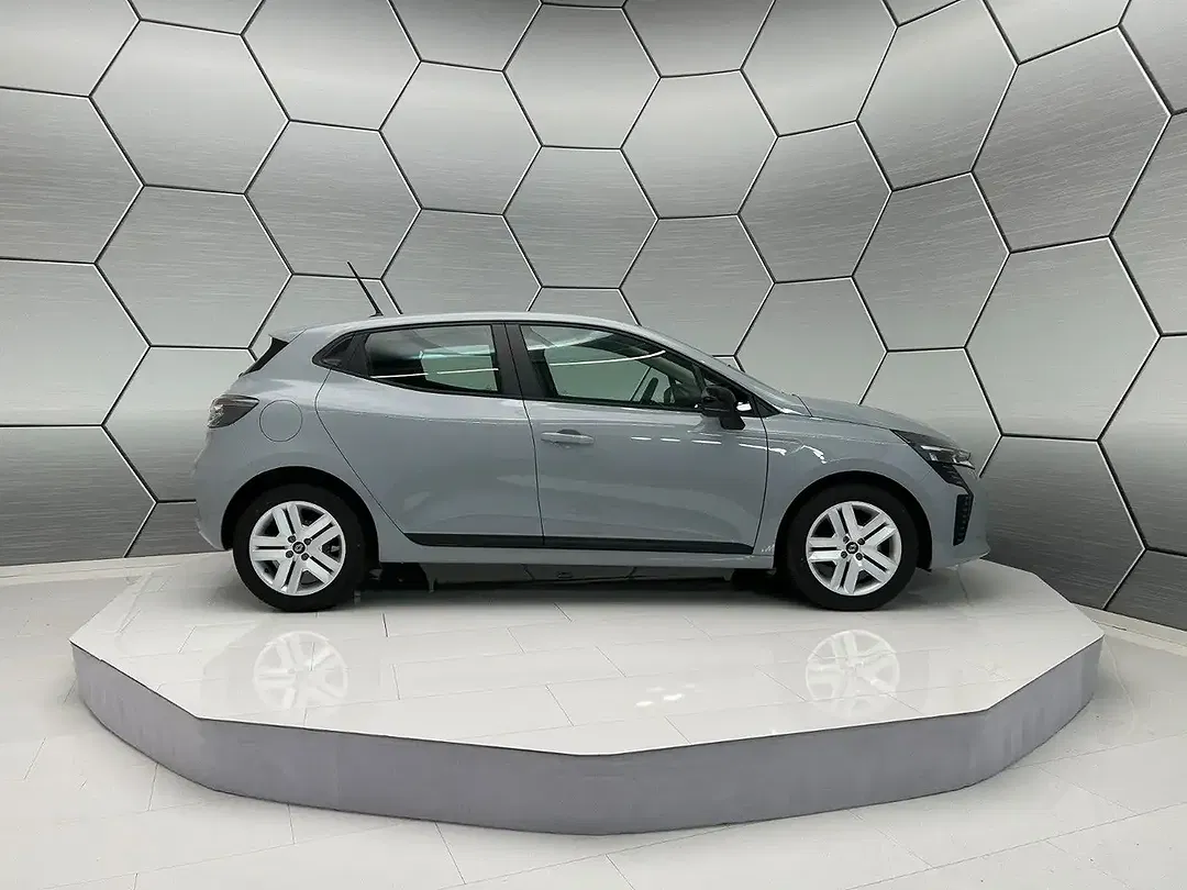 Renault Clio - Thumbnail 7