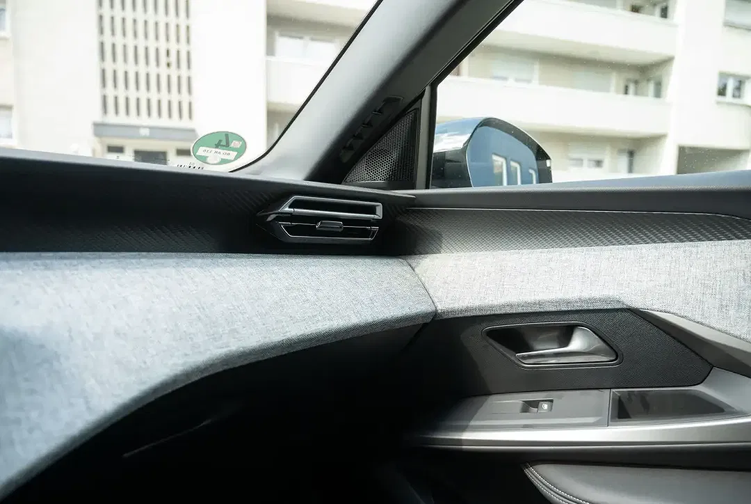 Peugeot 5008 - Thumbnail 12