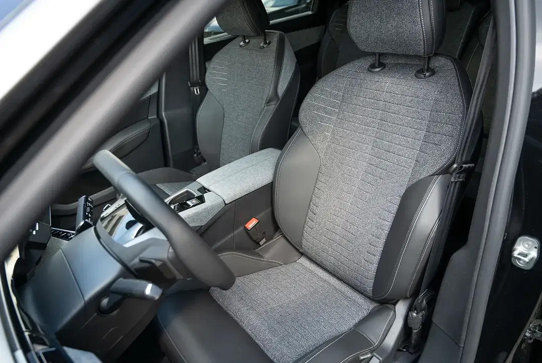 Peugeot 5008 - Thumbnail 7