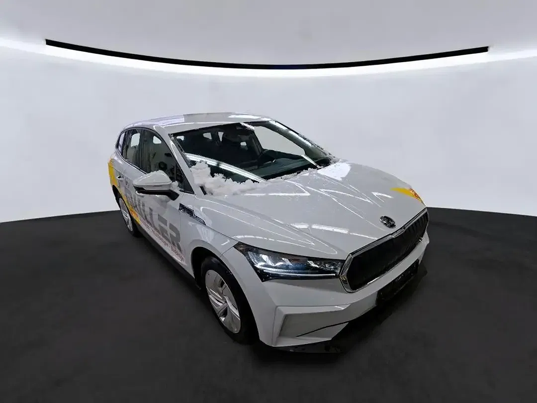 Skoda Enyaq - Thumbnail 2