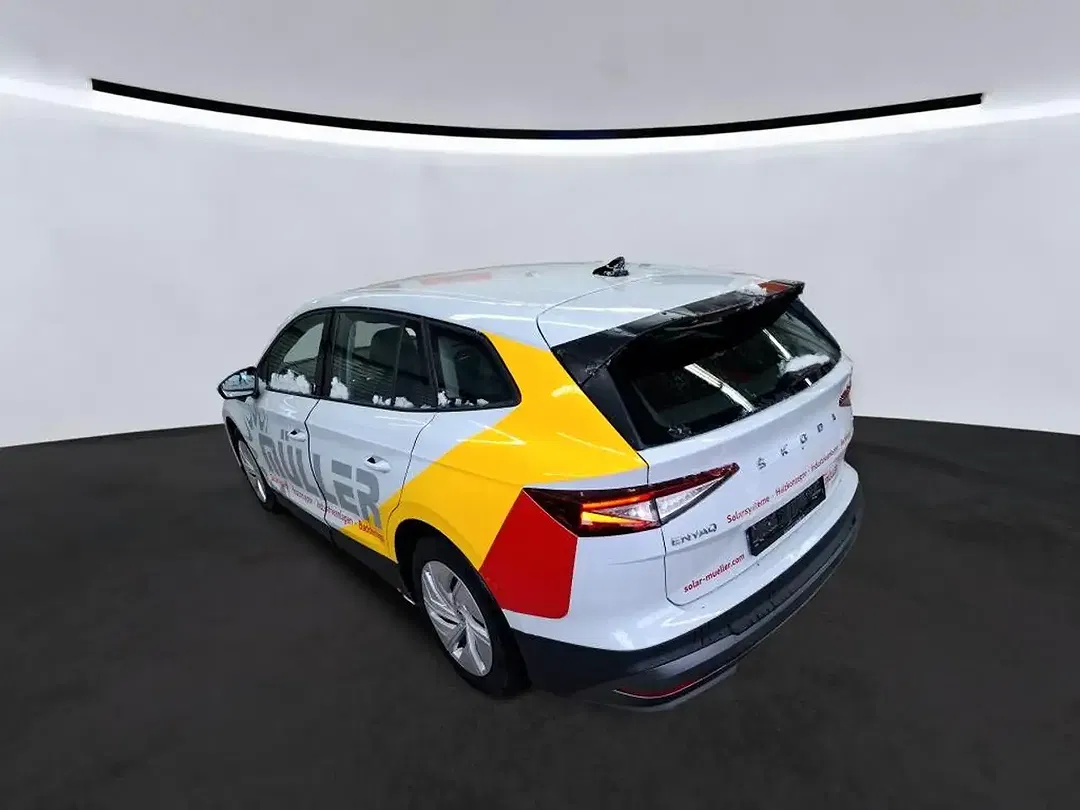 Skoda Enyaq - Thumbnail 3