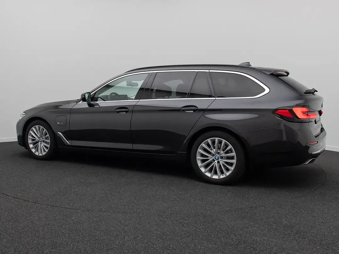 BMW 530 - Thumbnail 10