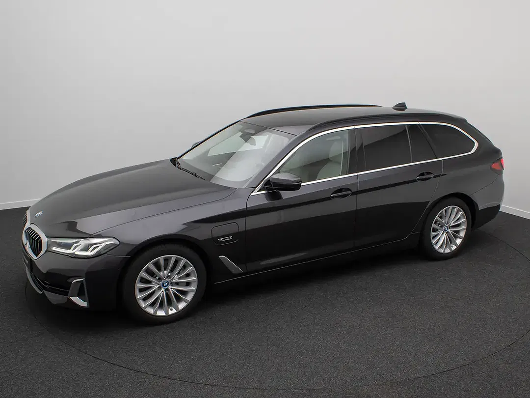 BMW 530 - Thumbnail 12
