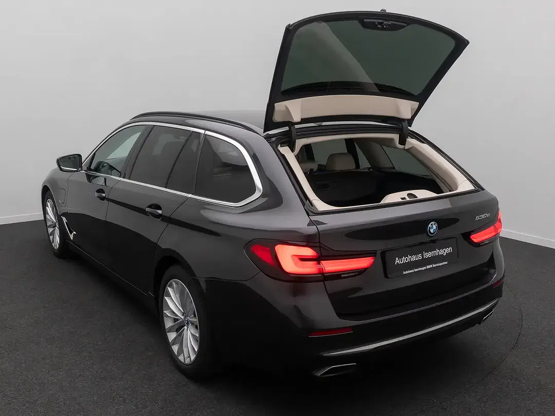BMW 530 - Thumbnail 13