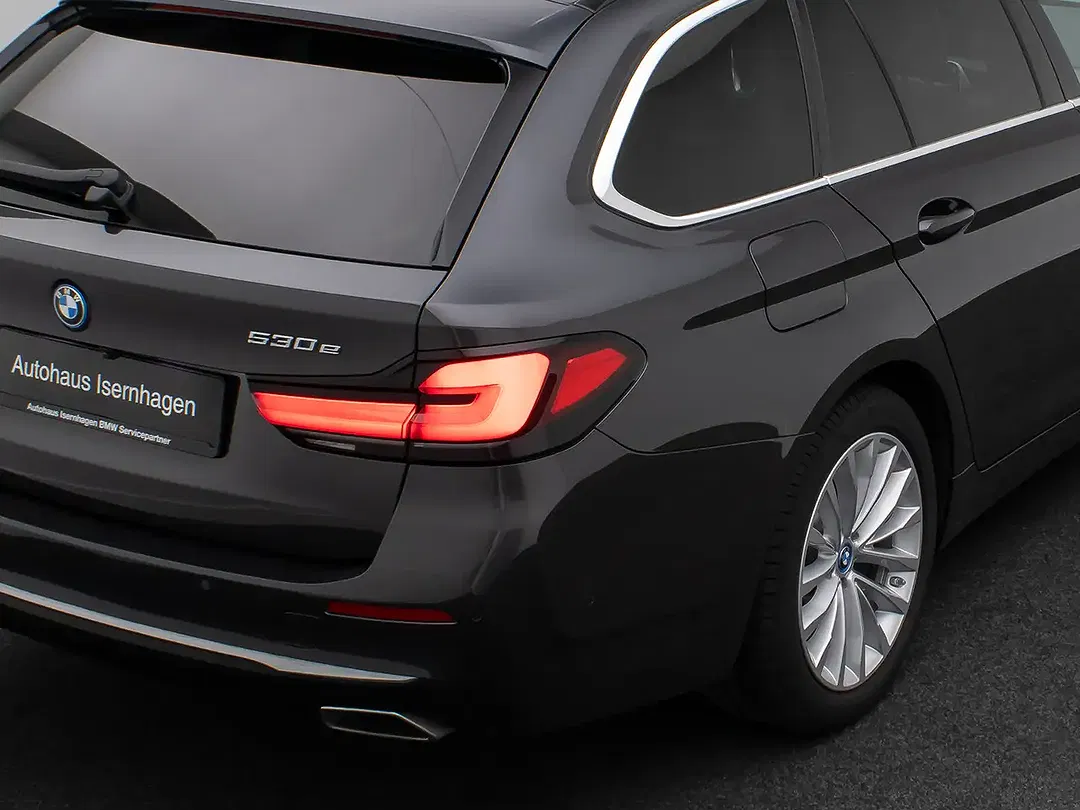 BMW 530 - Thumbnail 18
