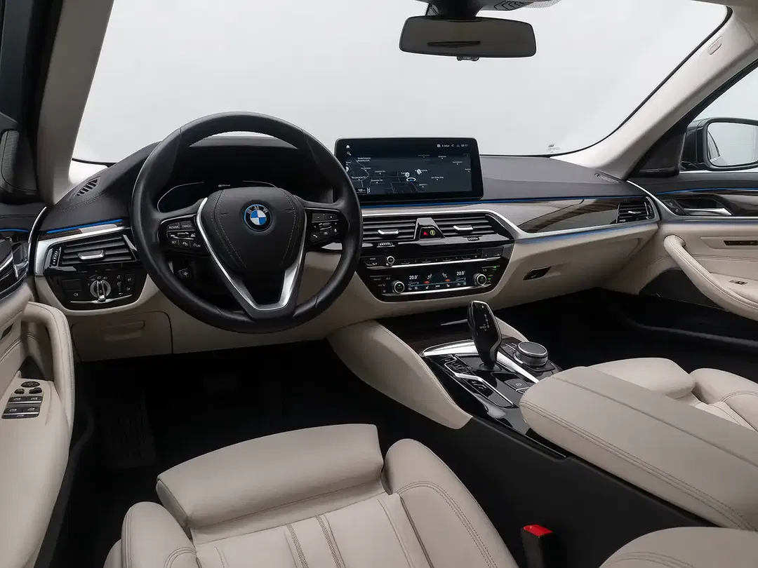 BMW 530 - Thumbnail 39