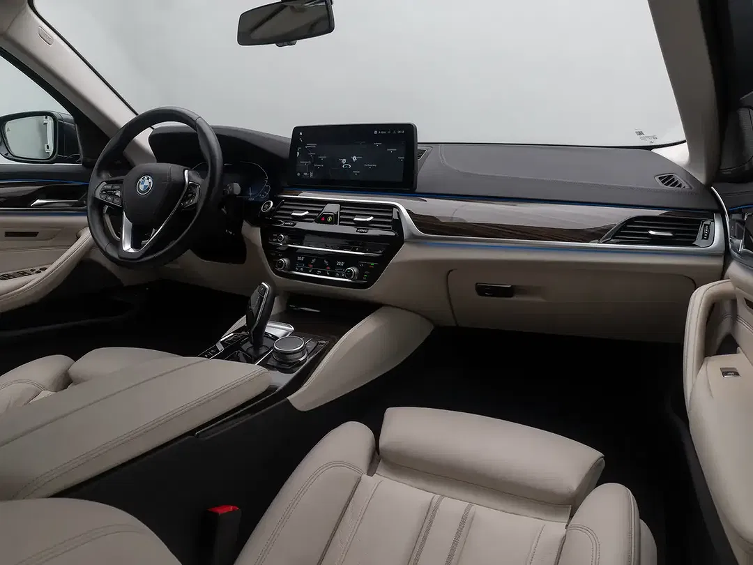 BMW 530 - Thumbnail 41