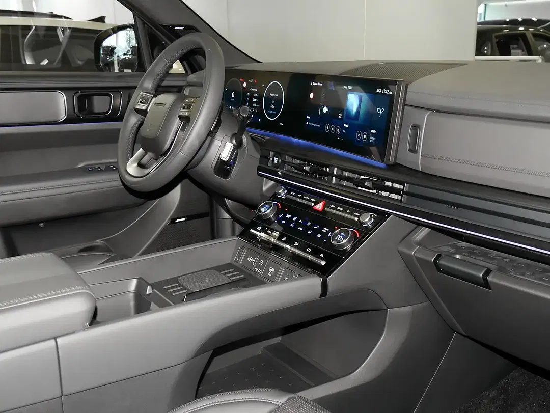 Hyundai SANTA FE - Thumbnail 4