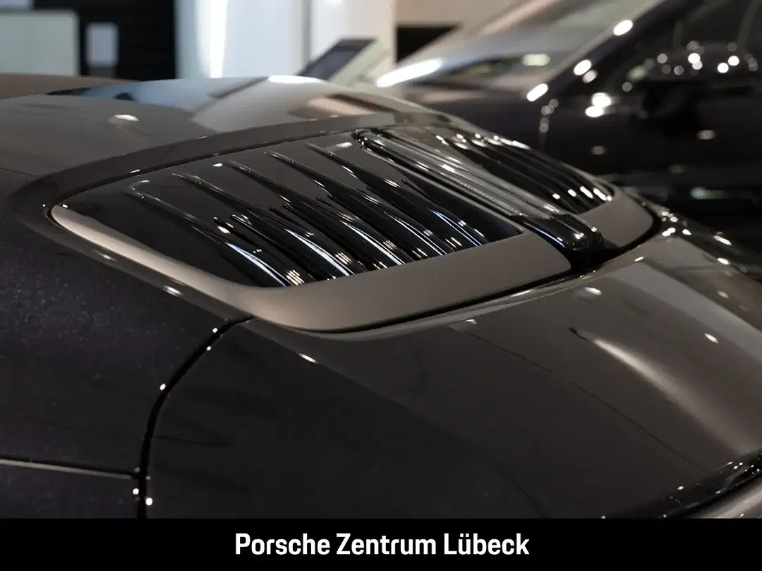Porsche 992 - Thumbnail 13
