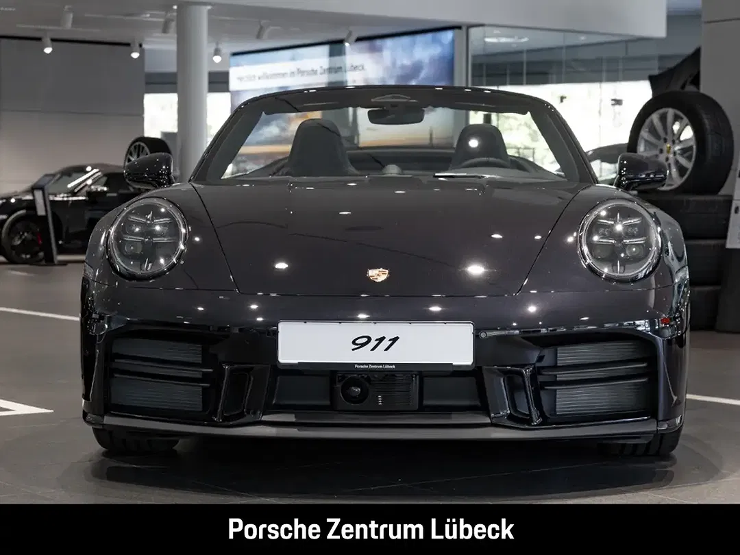 Porsche 992 - Thumbnail 6