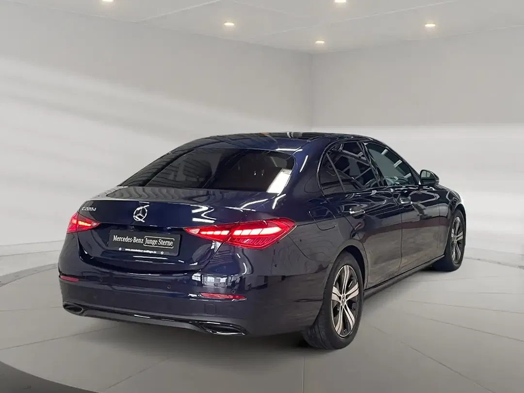 Mercedes-Benz C 200 - Thumbnail 2