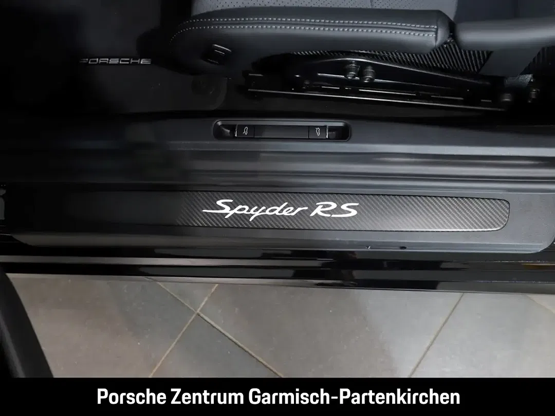 Porsche 718 Spyder - Thumbnail 15