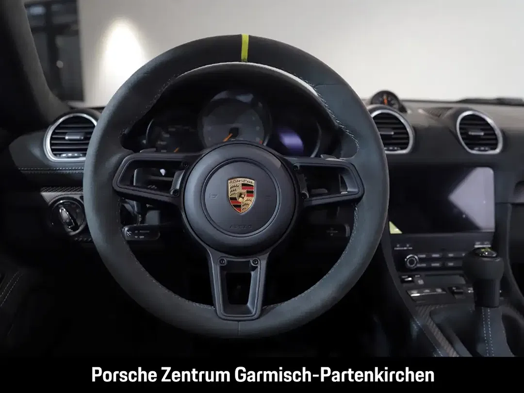 Porsche 718 Spyder - Thumbnail 18