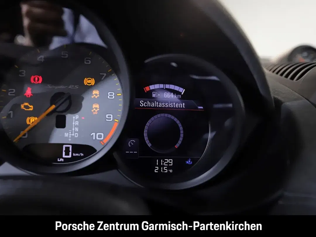 Porsche 718 Spyder - Thumbnail 22