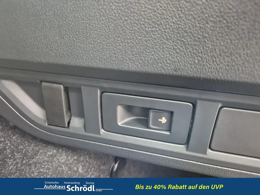 Skoda Octavia - Thumbnail 10