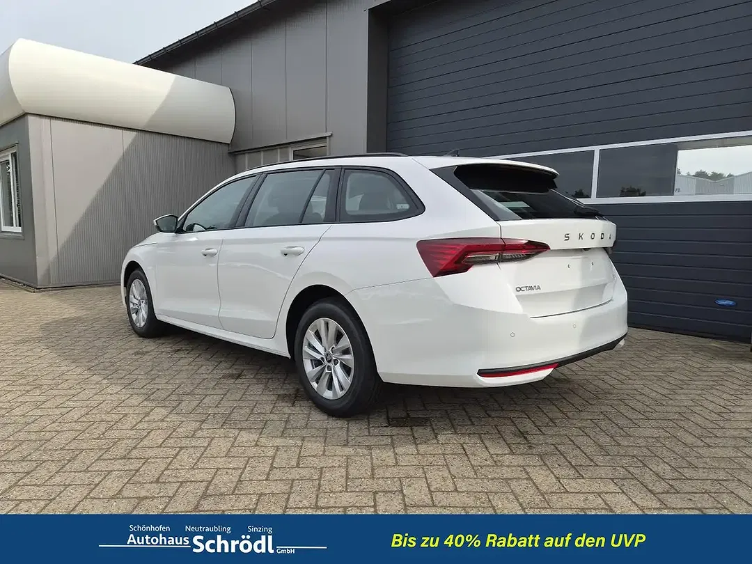 Skoda Octavia - Thumbnail 3