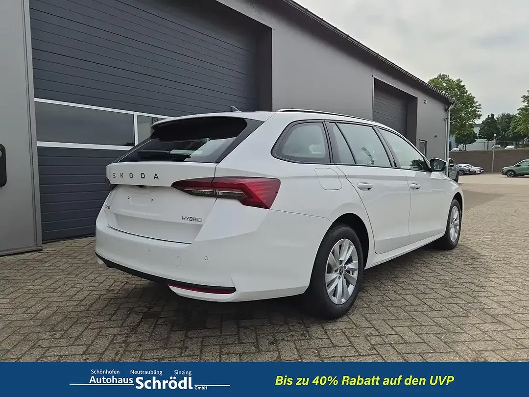Skoda Octavia - Thumbnail 5
