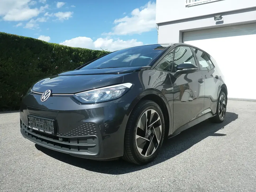 Volkswagen ID.3 - Thumbnail 3